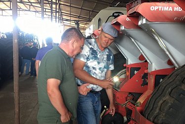 День поля объединил аграриев области